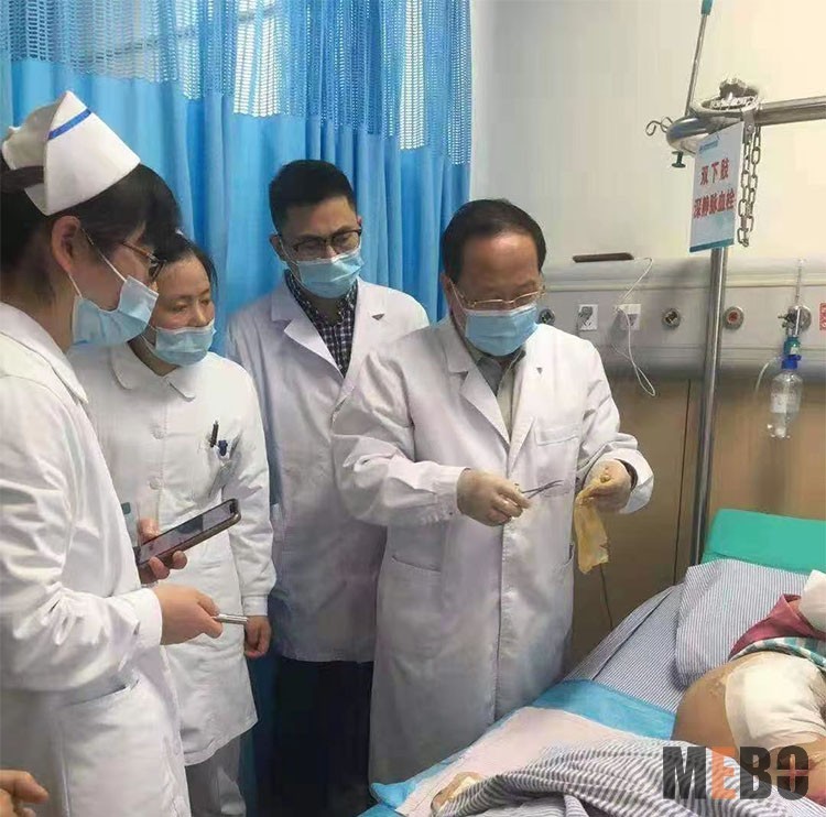 mg冰球突破豪华版(试玩)官方网站