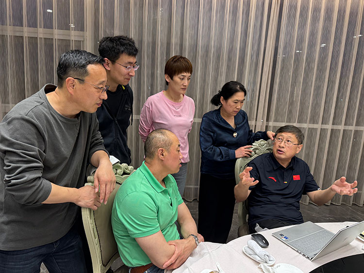 mg冰球突破豪华版(试玩)官方网站